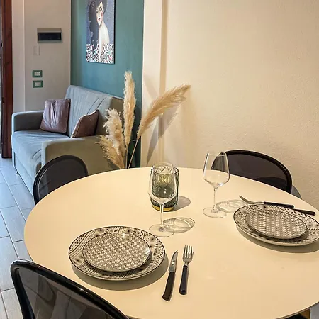 Leaf House Casa Vacanze Apartment