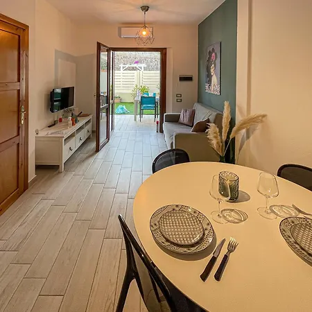 Leaf House Casa Vacanze Appartamento *